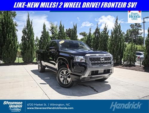 2025 Nissan Frontier SV