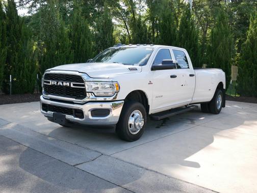 2022 RAM 3500 Tradesman