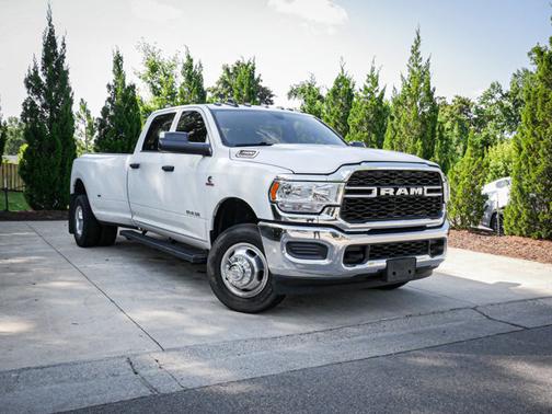 2022 RAM 3500 Tradesman