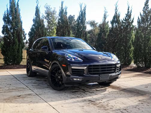 2015 Porsche Cayenne Turbo
