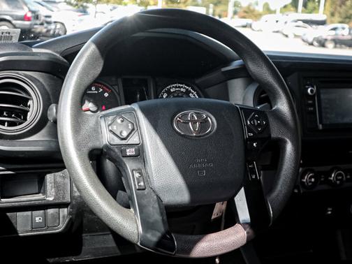 2019 Toyota Tacoma SR