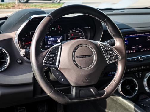 2023 Chevrolet Camaro 2LT