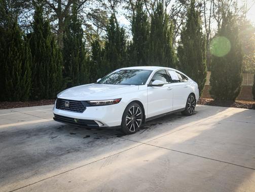 2023 Honda Accord Hybrid Touring