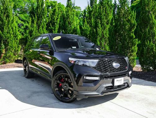 Agate Black 2022 Ford Explorer ST