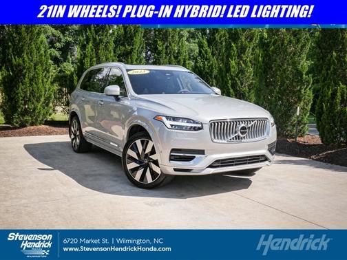 2024 Volvo XC90 Recharge Plug-In Hybrid Ultimate Bright Theme
