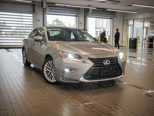 2016 Lexus ES 350 Base