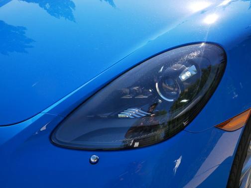 2025 Porsche 718 Cayman