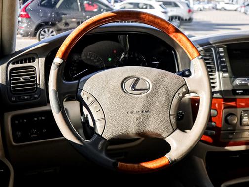 2007 Lexus LX 470 Base