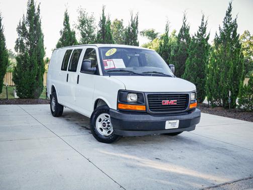 2017 GMC Savana 2500 Work Van