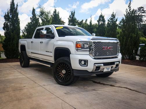 2015 GMC Sierra 3500 Denali