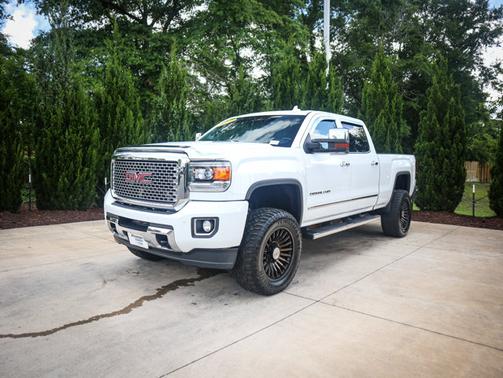 2015 GMC Sierra 3500 Denali