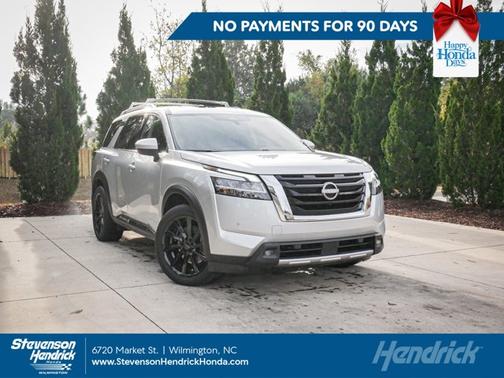 2022 Nissan Pathfinder Platinum