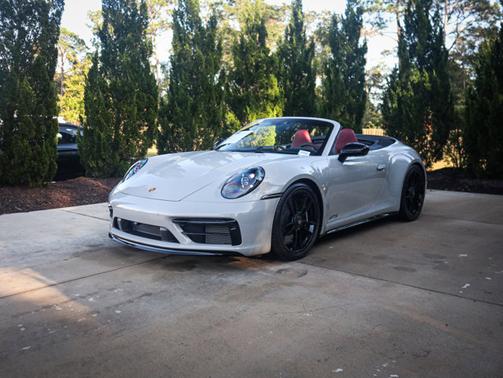 2022 Porsche 911 Carrera GTS