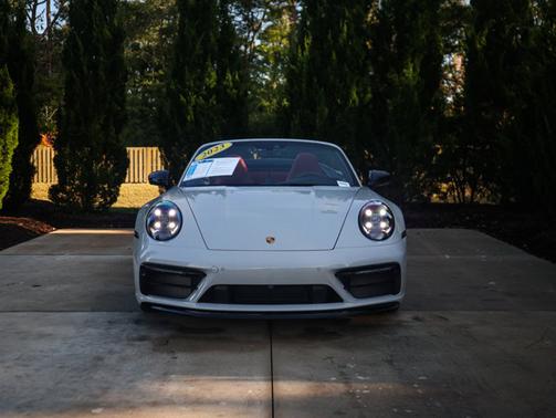 2022 Porsche 911 Carrera GTS