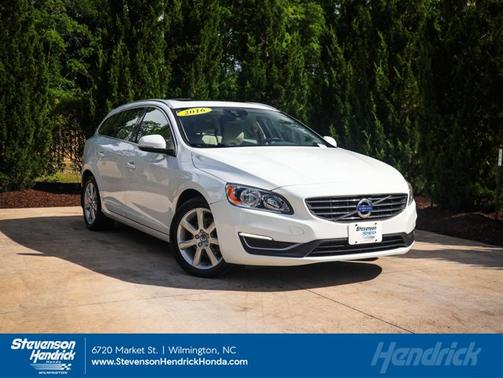 2016 Volvo V60 T5 Drive-E Premier