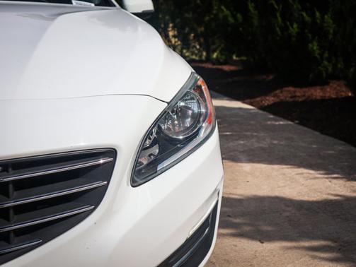 2016 Volvo V60 T5 Drive-E Premier