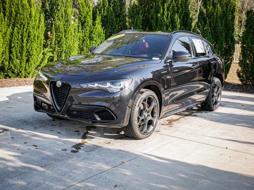 2024 Alfa Romeo Stelvio Veloce