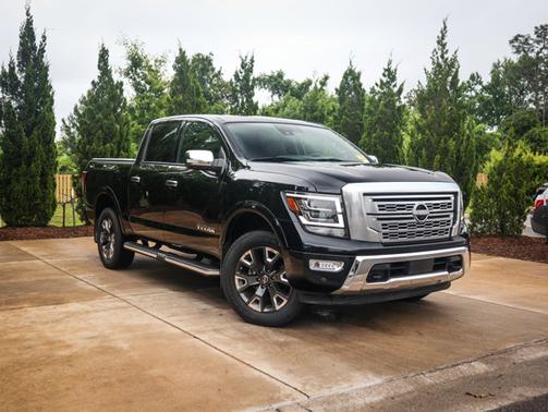 2023 Nissan Titan Platinum Reserve