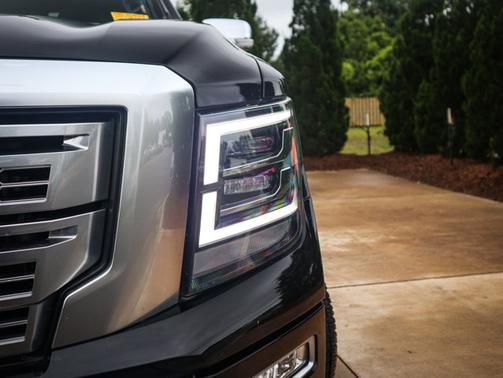 2023 Nissan Titan Platinum Reserve