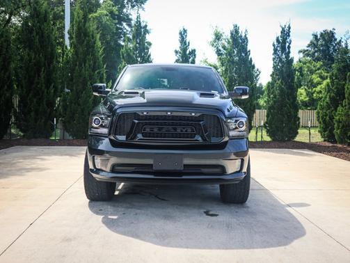 2018 RAM 1500 Night