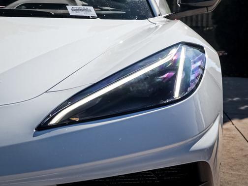 2023 Chevrolet Corvette 2LT