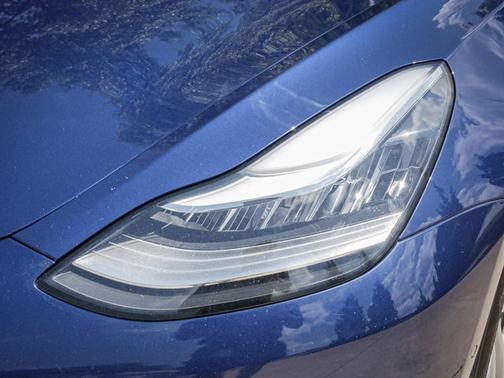 2019 Tesla Model 3 Mid Range