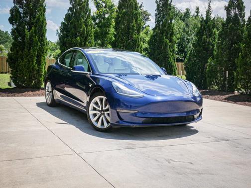 2019 Tesla Model 3 Mid Range