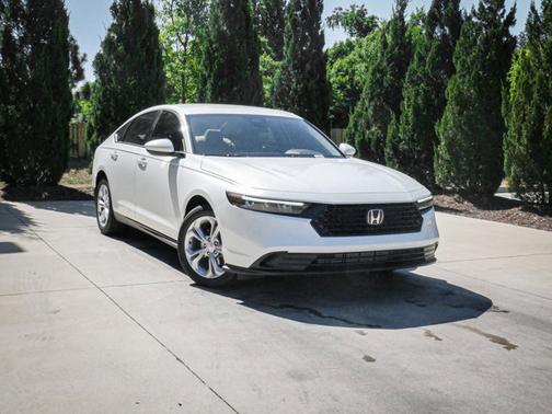 Platinum White Pearl 2026 Honda Accord LX