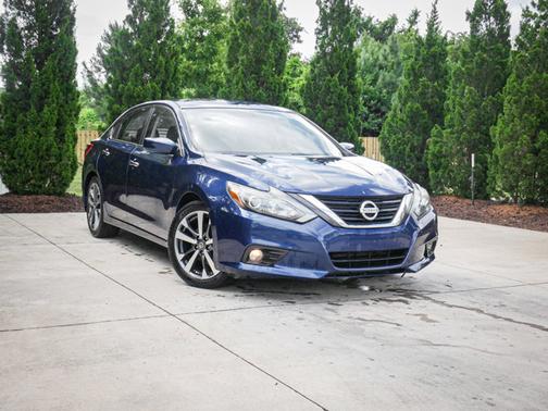 2017 Nissan Altima 2.5 SR