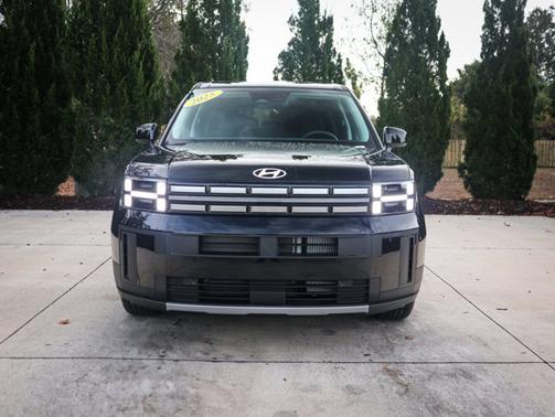 2025 Hyundai SANTA FE SE