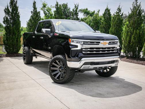 2024 Chevrolet Silverado 1500 LTZ