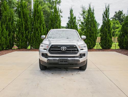 2017 Toyota Tacoma SR5