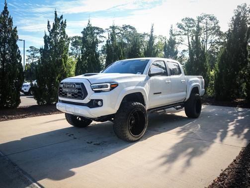 2023 Toyota Tacoma TRD Sport