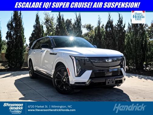 2025 Cadillac Escalade IQ Sport 2