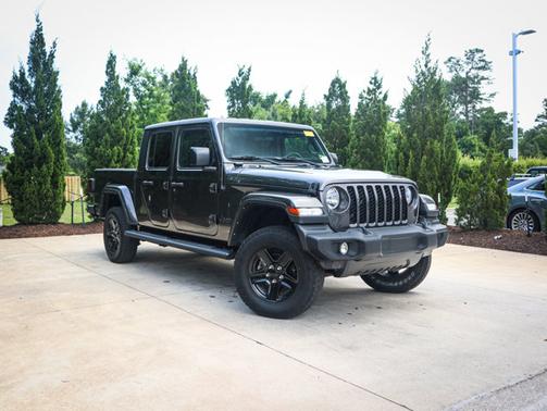 2021 Jeep Gladiator Sport S
