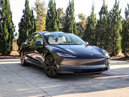 2025 Tesla Model 3 Long Range
