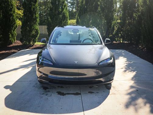 2025 Tesla Model 3 Long Range