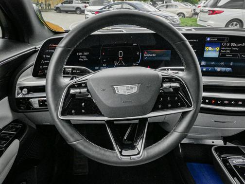 2024 Cadillac LYRIQ Luxury