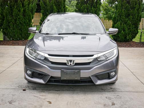 2017 Honda Civic Touring