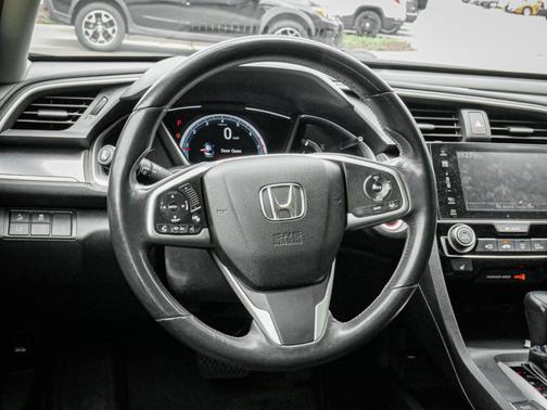 2017 Honda Civic Touring