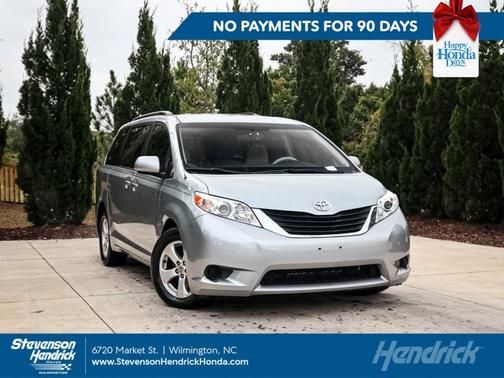 2014 Toyota Sienna LE