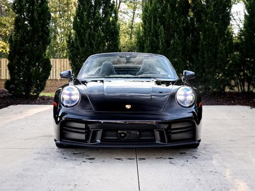 2025 Porsche 911 Carrera S