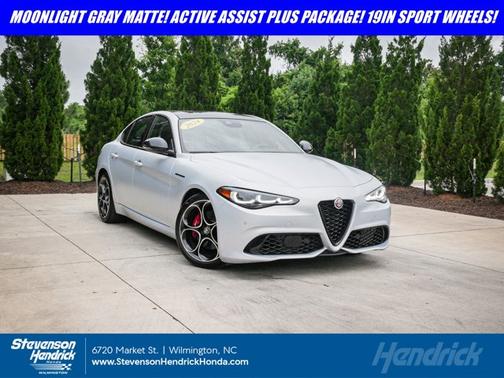 2024 Alfa Romeo Giulia Competizione