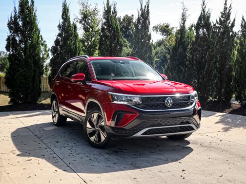 2024 Volkswagen Taos SE