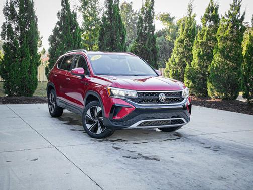 2024 Volkswagen Taos SE