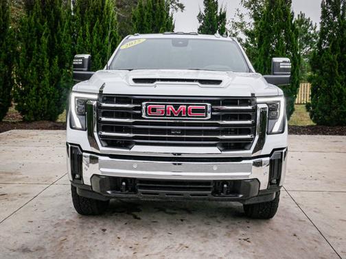 2025 GMC Sierra 2500 SLT