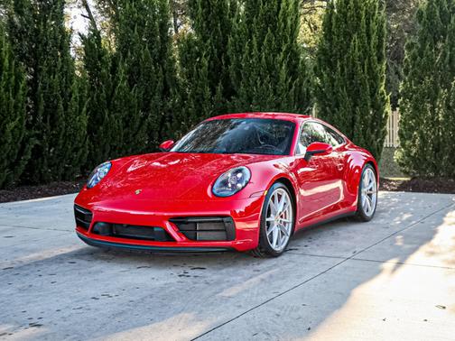 2022 Porsche 911 Carrera GTS