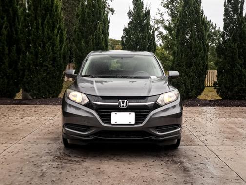 2017 Honda HR-V LX
