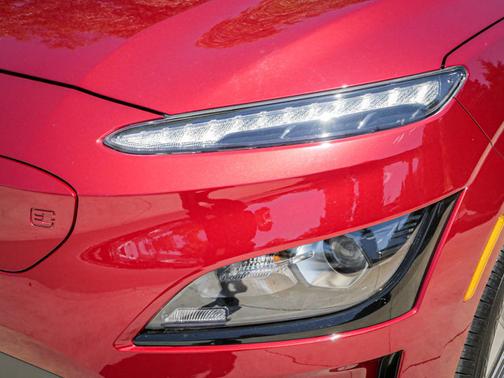 2023 Hyundai KONA EV SEL