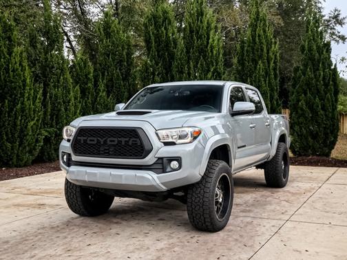 2019 Toyota Tacoma TRD Sport